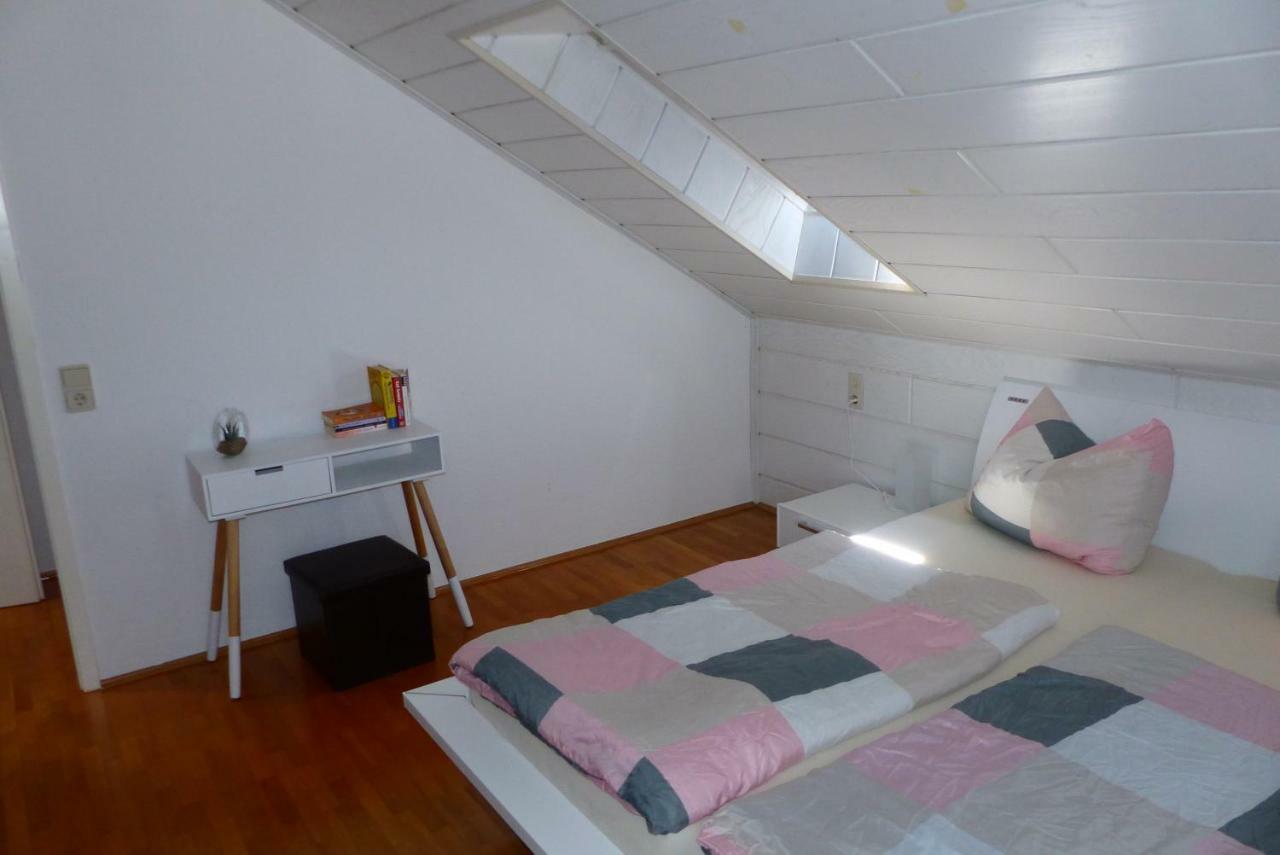 וורת אם ריין Apartment Mit Ausblick מראה חיצוני תמונה
