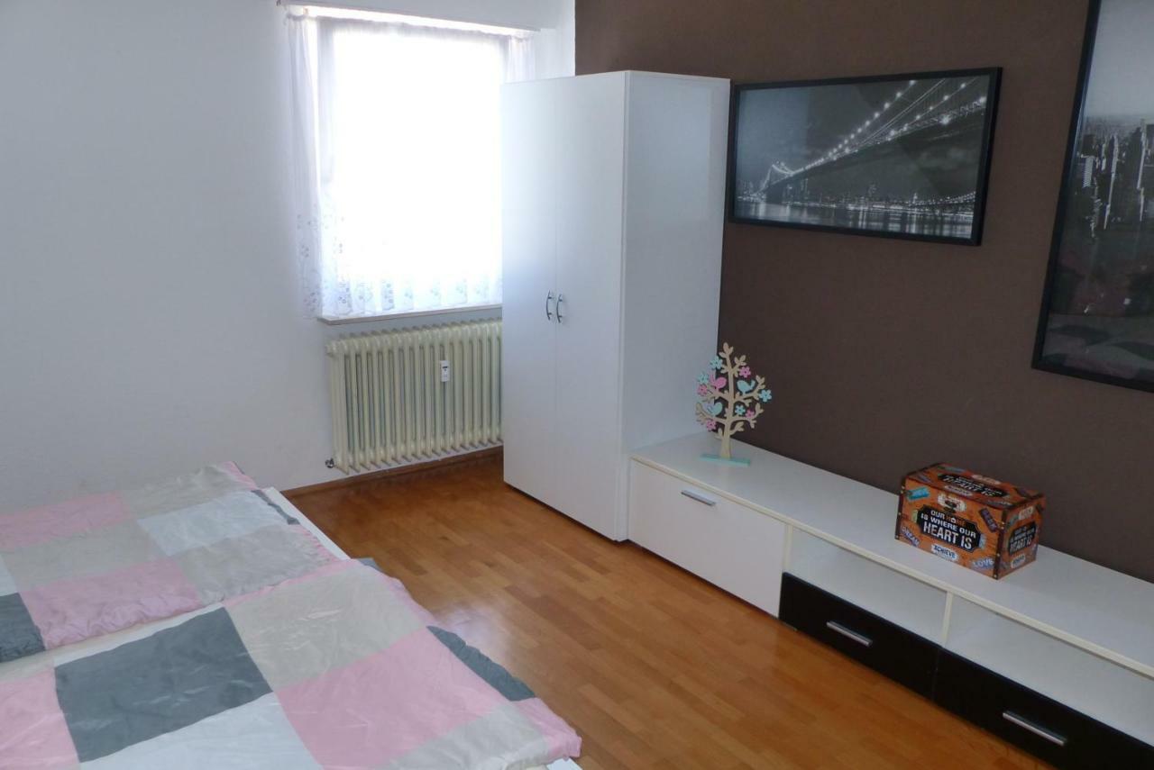 וורת אם ריין Apartment Mit Ausblick מראה חיצוני תמונה